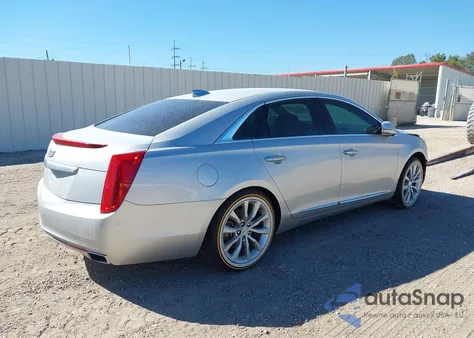 2017 Cadillac Xts Luxury from USA, damaged, VIN 2G61M5S30H9109642